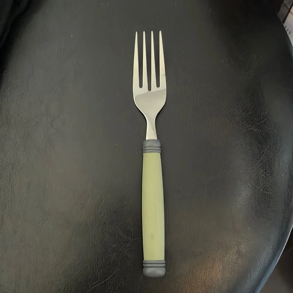 New Pfaltzgraff Sphere Salad Fork